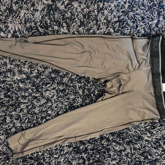 Nike Pro Legging Tights - Picture 3 of 3